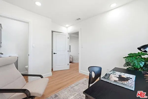 $1,044,990 | 11934 South Van Ness Avenue, Hawthorne, CA 90250