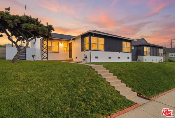 $1,044,990 | 11934 South Van Ness Avenue, Hawthorne, CA 90250