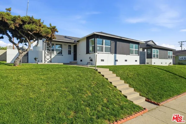$1,044,990 | 11934 South Van Ness Avenue, Hawthorne, CA 90250