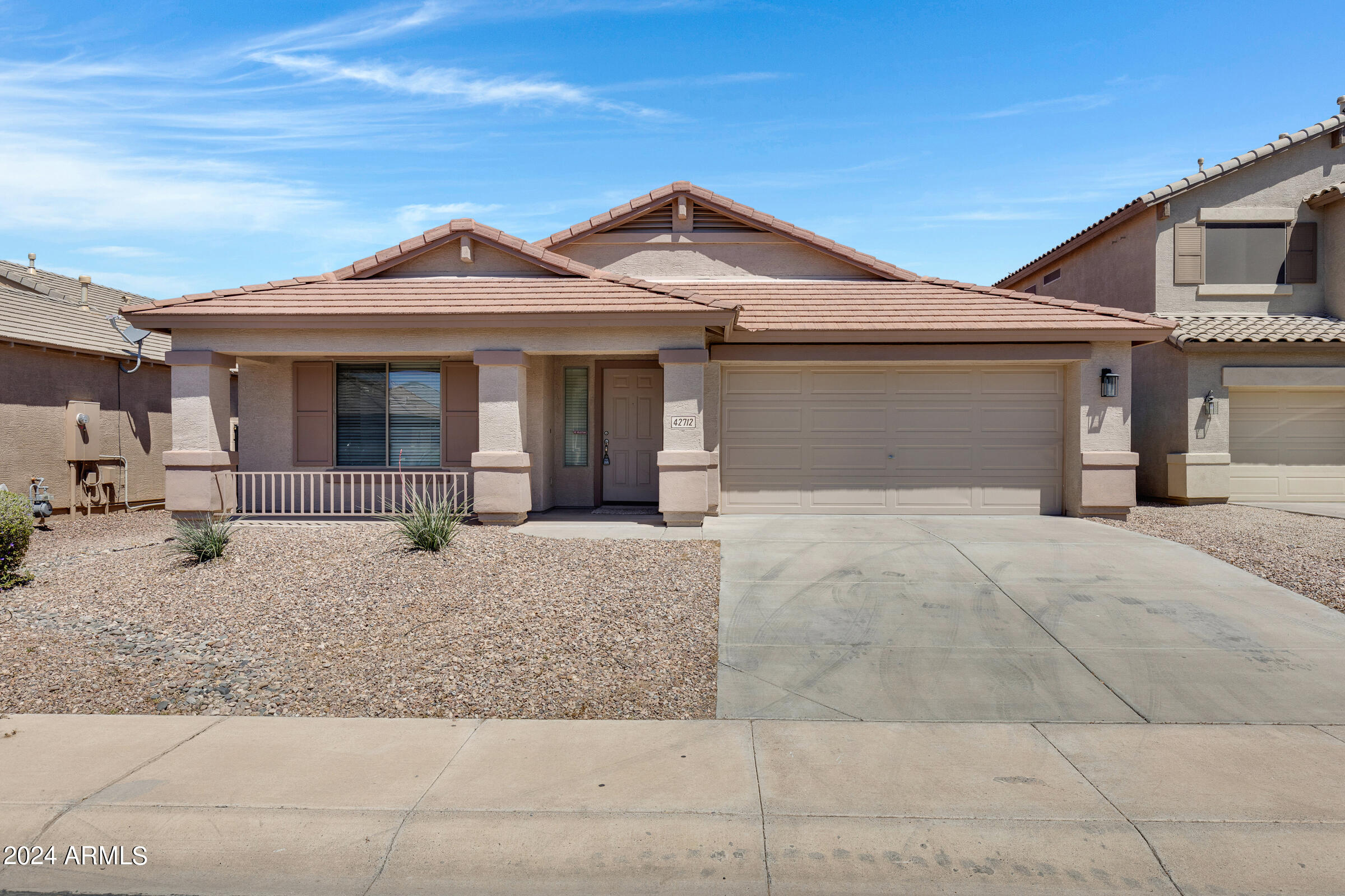 42712 W Venture Rd-1