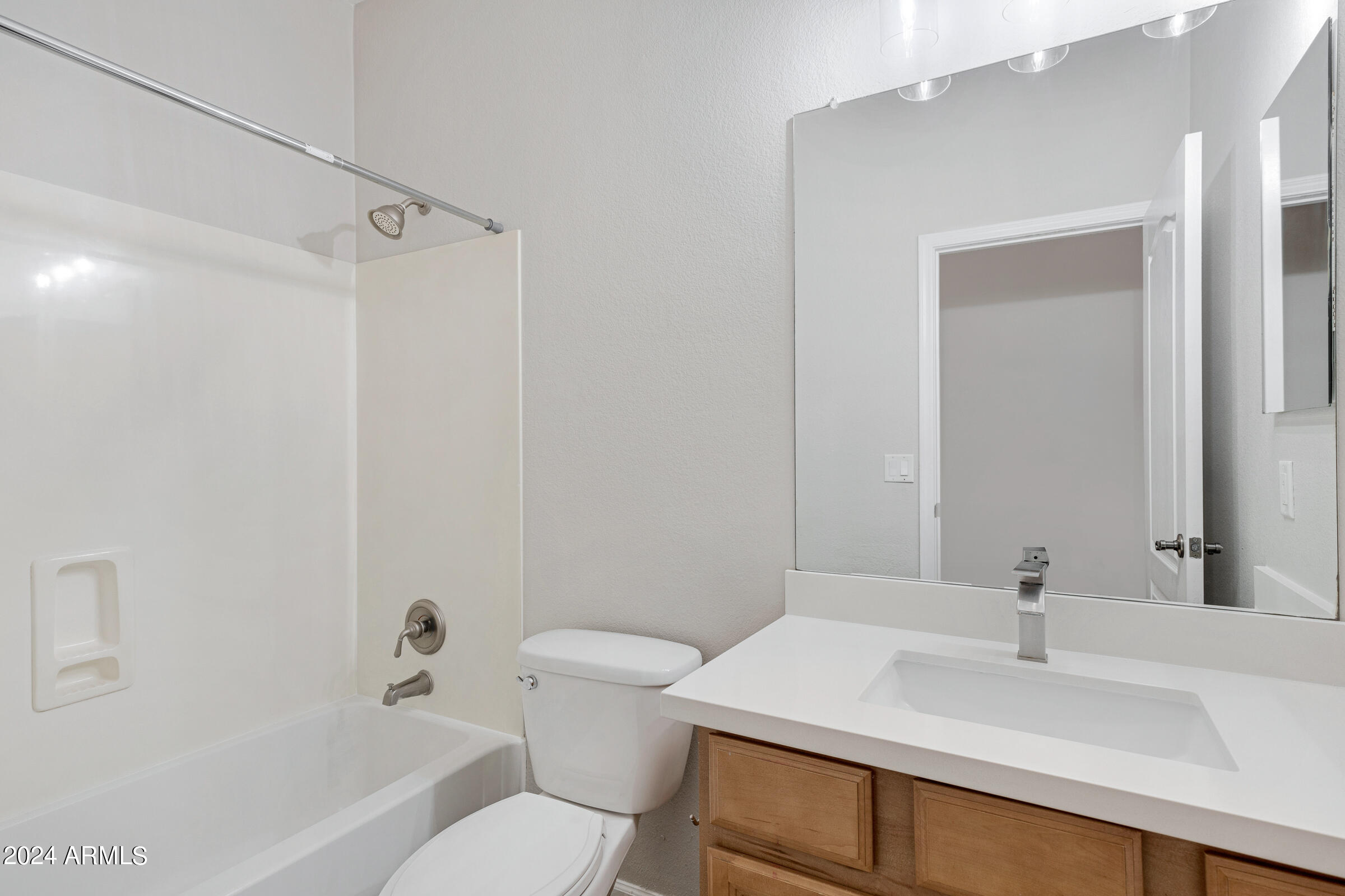42712 West Venture Road Maricopa, AZ 85138 - Photo 14 of 36 42712 W Venture Rd-13