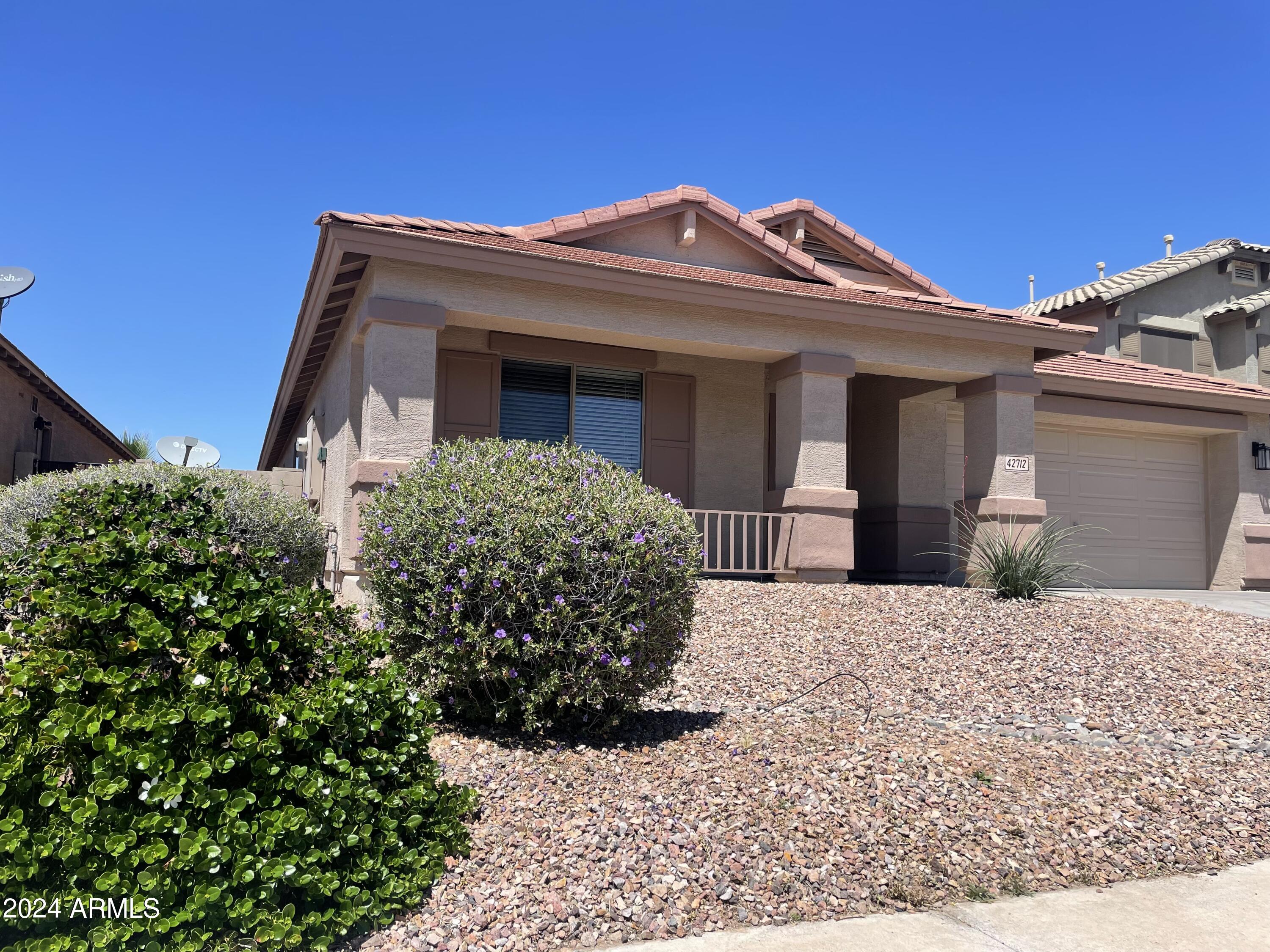 42712 West Venture Road Maricopa, AZ 85138 - Photo 2 of 36 IMG_6719-preview