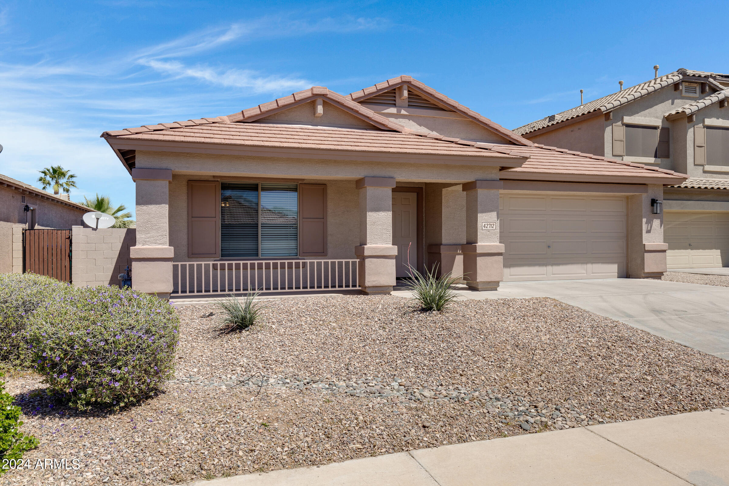 42712 West Venture Road Maricopa, AZ 85138 - Photo 4 of 36 42712 W Venture Rd-3
