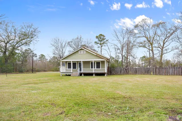 $1,700 | 13691 Andrews Road, Denham Springs, LA 70726