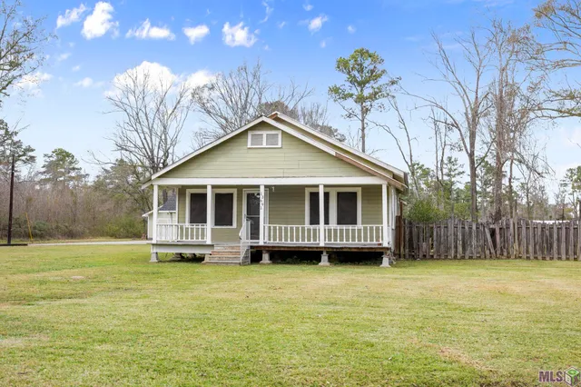 $1,700 | 13691 Andrews Road, Denham Springs, LA 70726