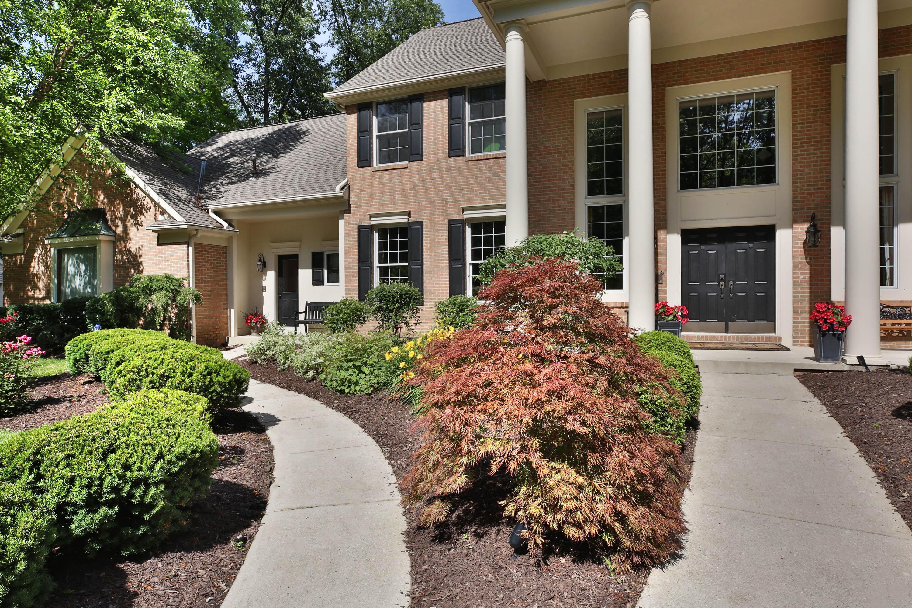 8314 Harlem Road Westerville, OH 43081 - Photo 3 of 84 Gallery Image 3