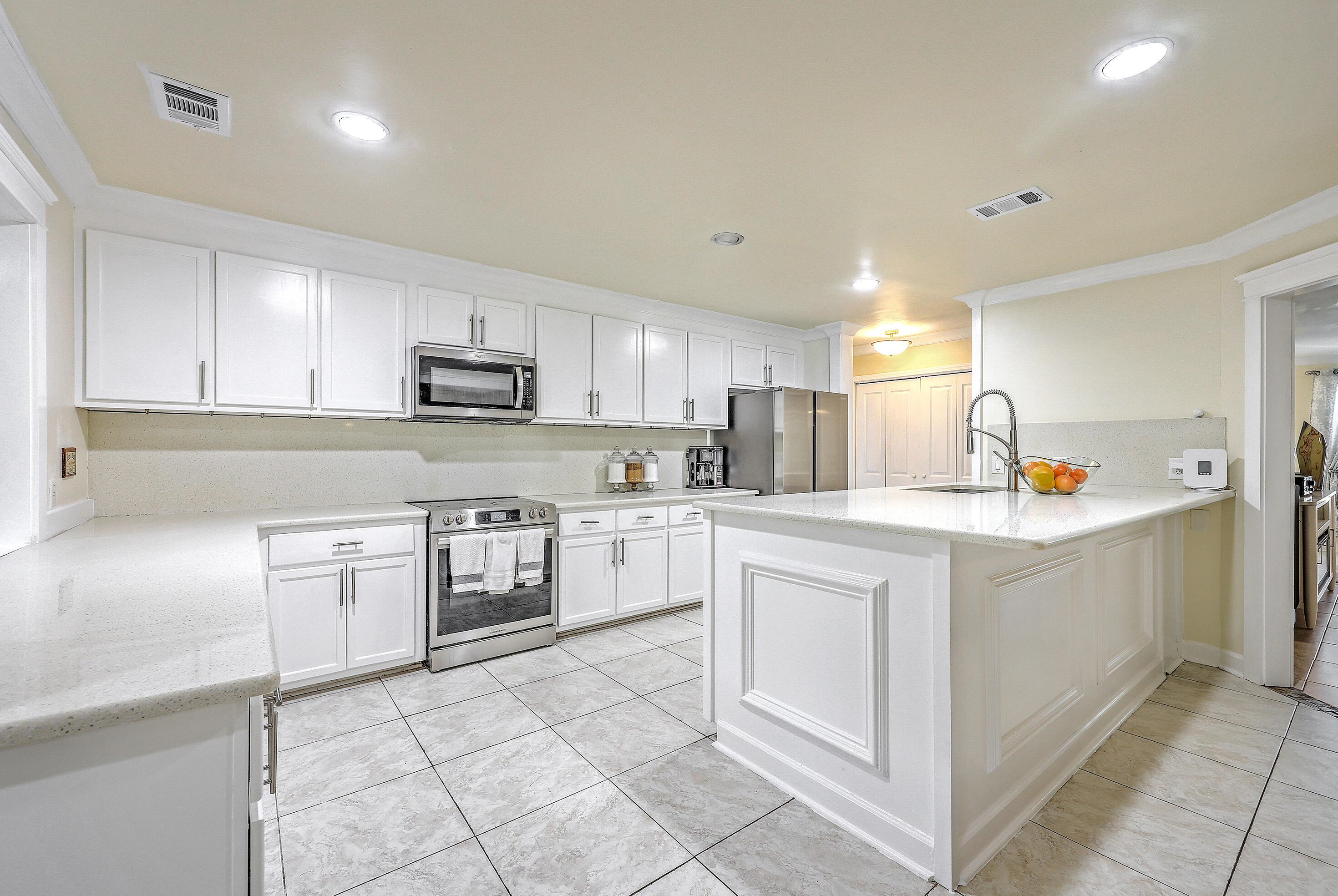 7950 New Ryder Road North Charleston, SC 29406 - Photo 7 of 33 Chef's Kitchen