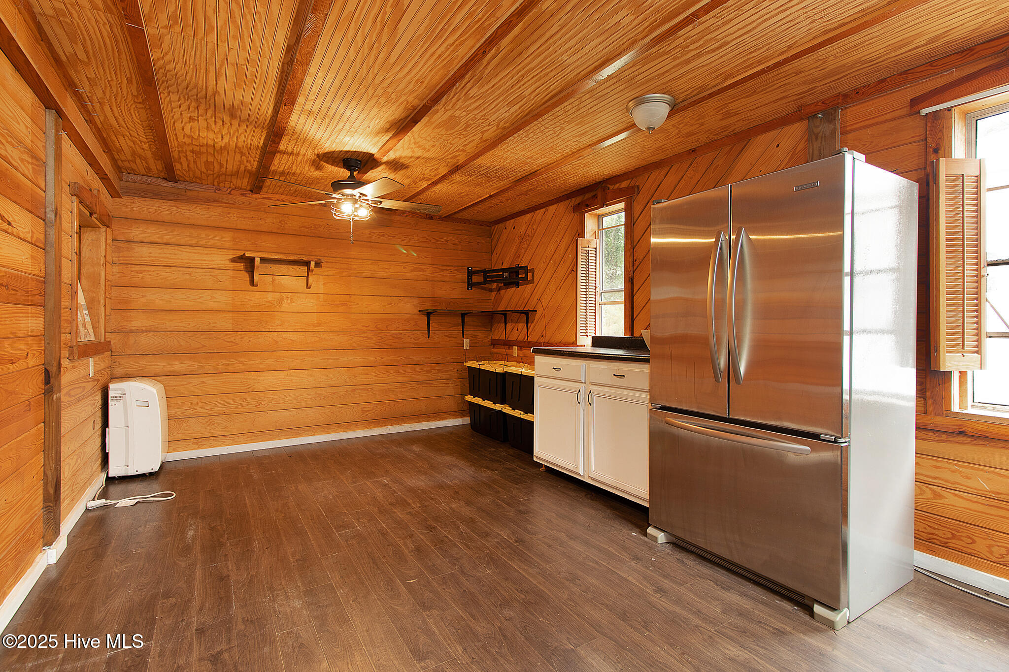 727 Crow Hill Road Beaufort, NC 28516 - Photo 15 of 45 Barn interior