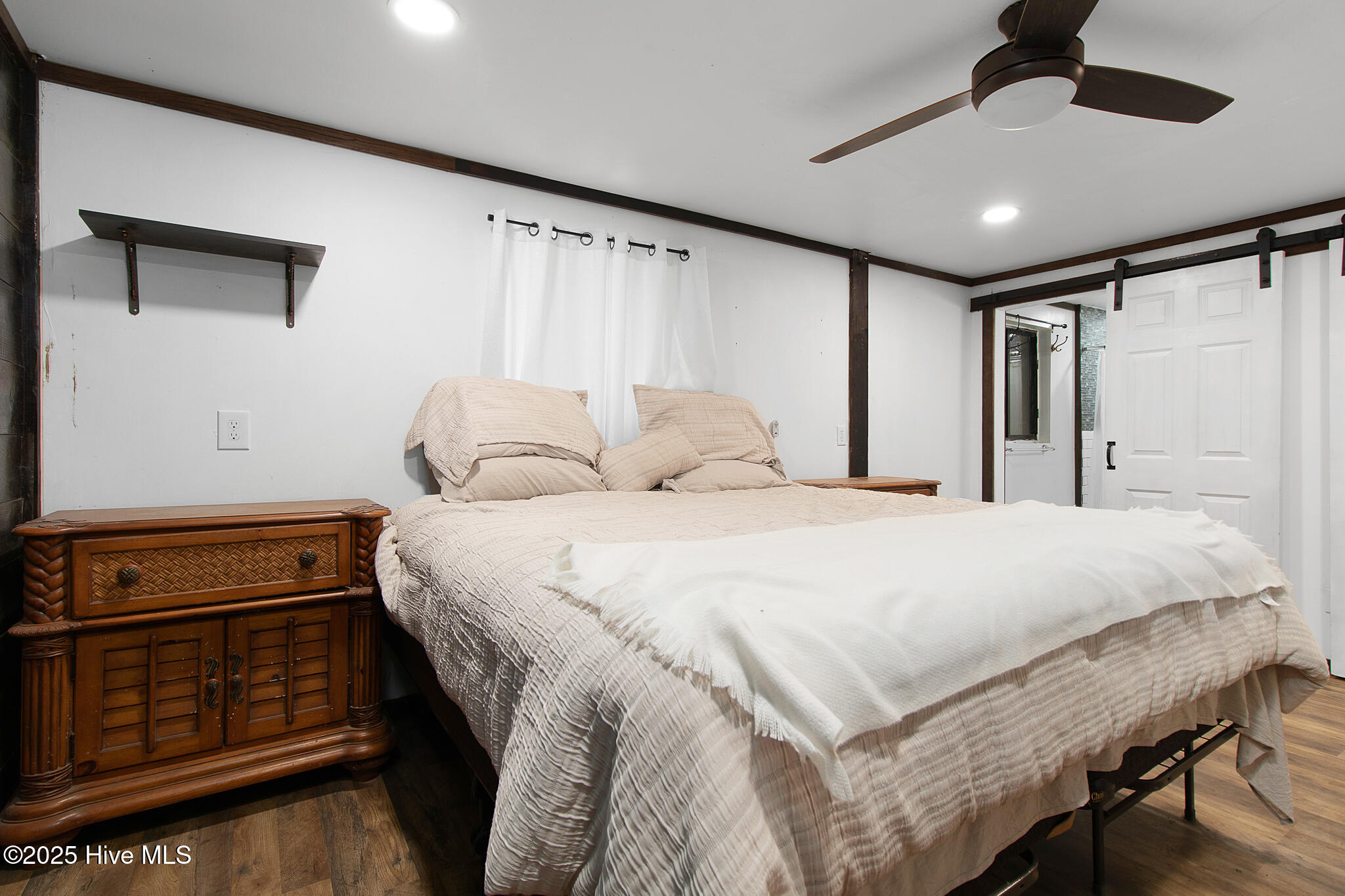 727 Crow Hill Road Beaufort, NC 28516 - Photo 17 of 45 Barn interior