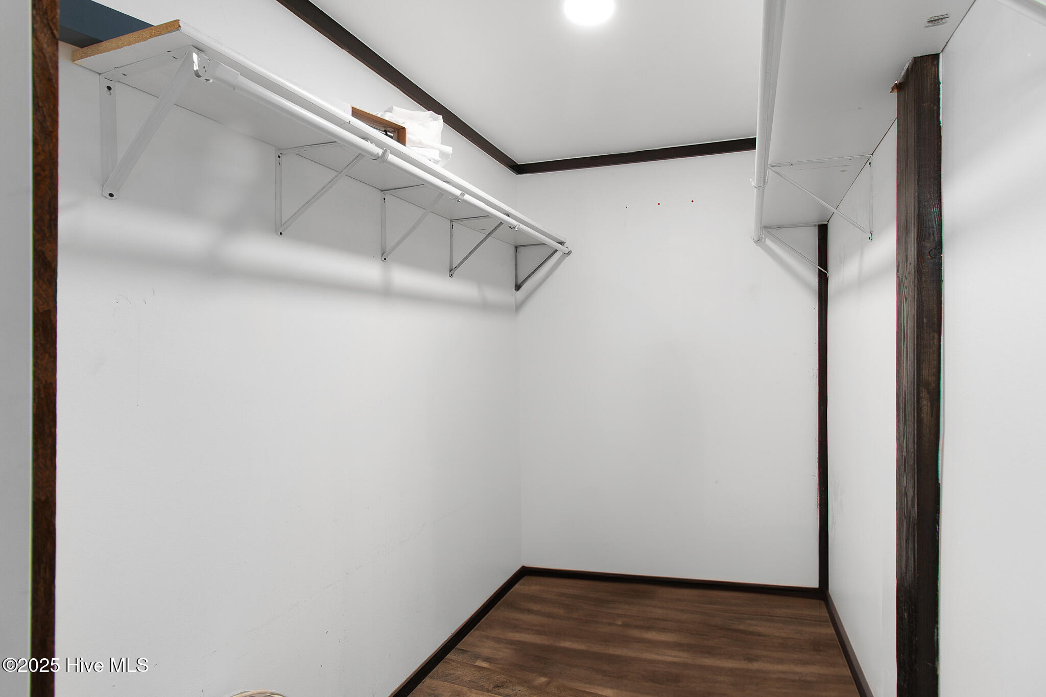 727 Crow Hill Road Beaufort, NC 28516 - Photo 20 of 45 Barn interior