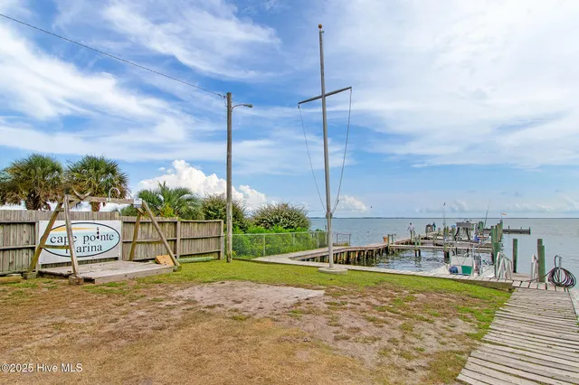 $139,900 | 727 Crow Hill Road, Beaufort, NC 28516