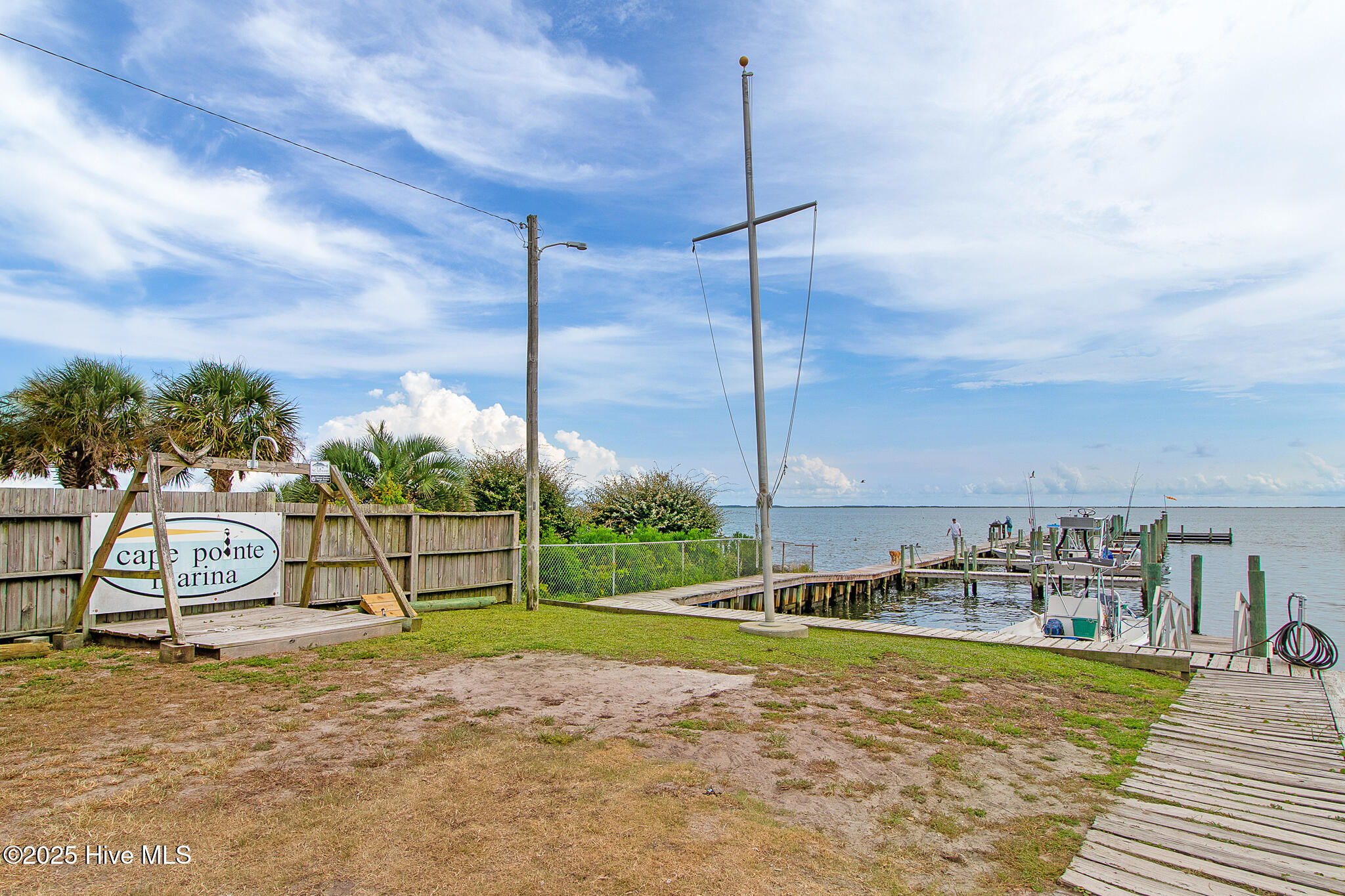 727 Crow Hill Road Beaufort, NC 28516 - Photo 37 of 45 Cape Pointe Marina