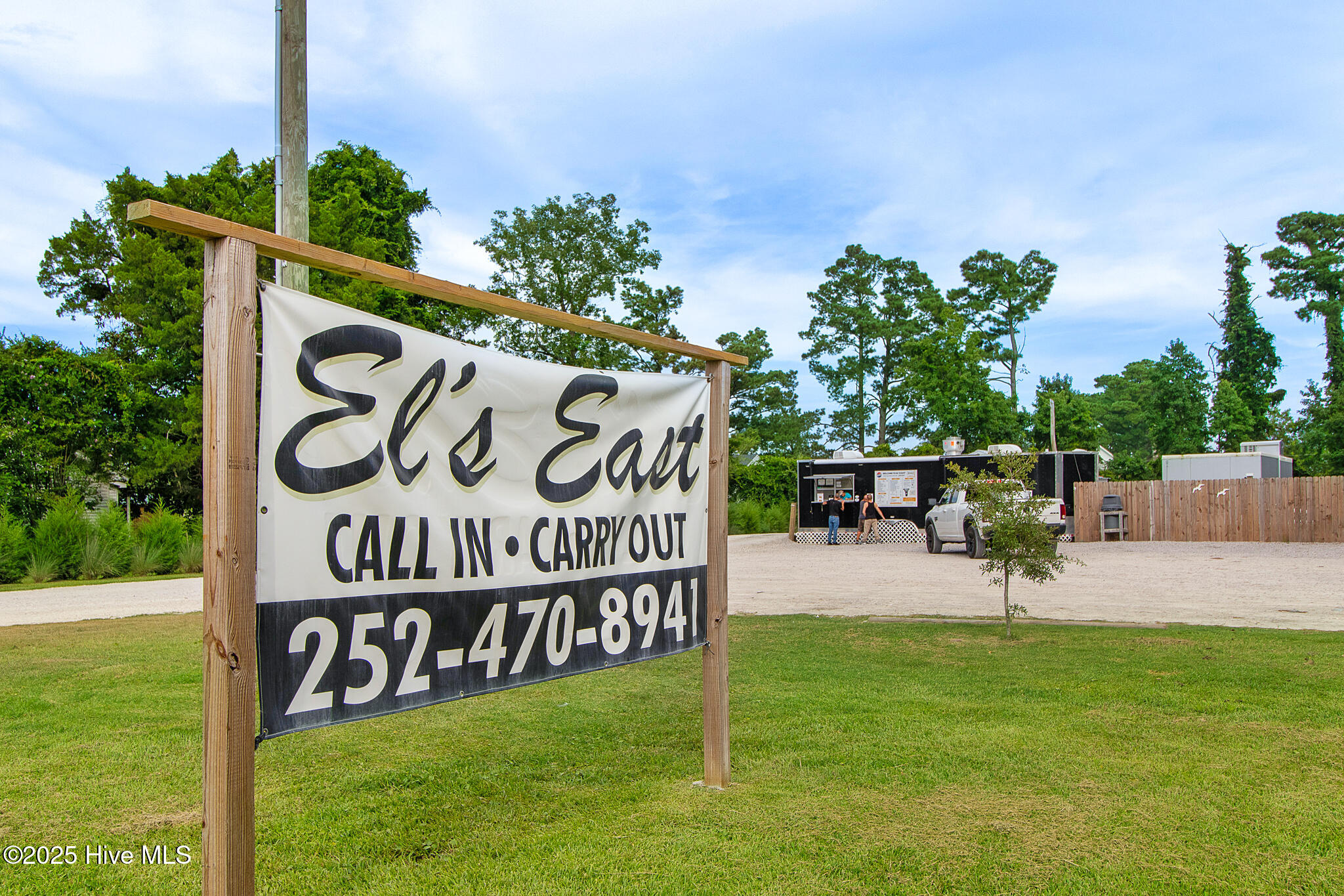 727 Crow Hill Road Beaufort, NC 28516 - Photo 38 of 45 El's East