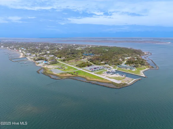 $139,900 | 727 Crow Hill Road, Beaufort, NC 28516