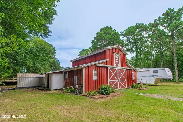 $139,900 | 727 Crow Hill Road, Beaufort, NC 28516