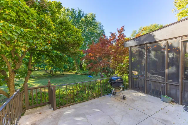 $574,900 | 1111 East Grove Street, Bloomington, IL 61701