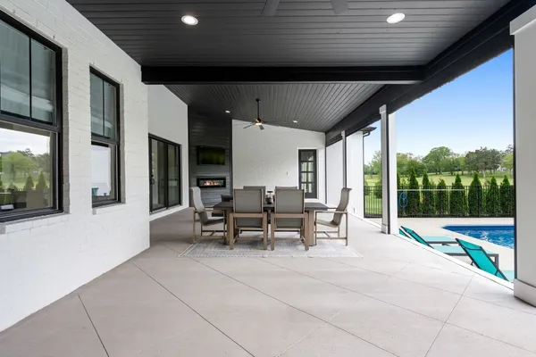 $2,298,710 | 3377 Eslin Court, Murfreesboro, TN 37130