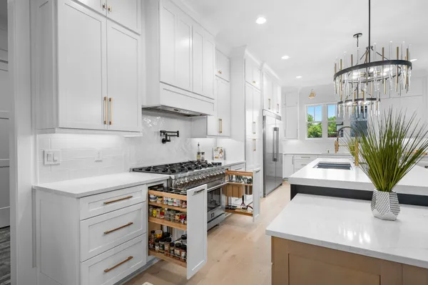 $2,298,710 | 3377 Eslin Court, Murfreesboro, TN 37130