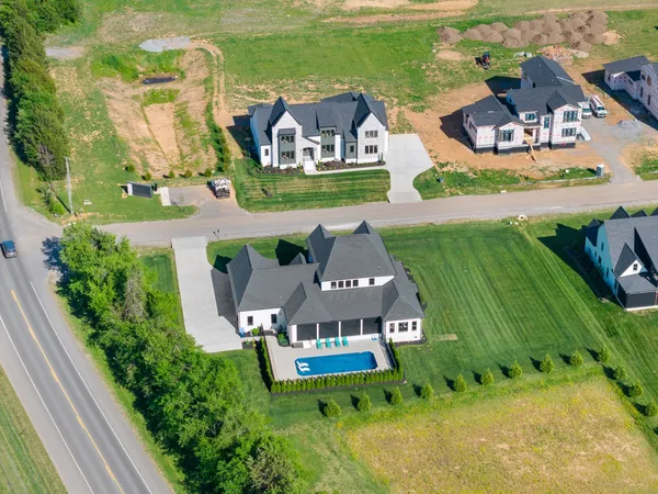 $2,298,710 | 3377 Eslin Court, Murfreesboro, TN 37130