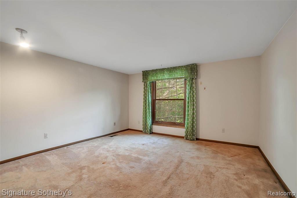 972 Homestead Court Rochester Hills, MI 48309 - Photo 45 of 53