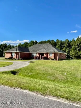 $516,000 | 309 Russ Road, Loris, SC 29569