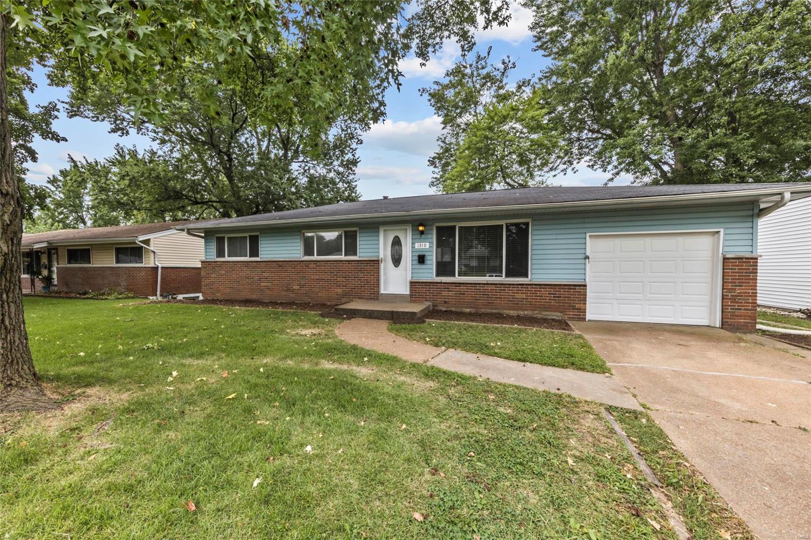 1310 Mullanphy Road Florissant, MO 63031 - Photo 1 of 24