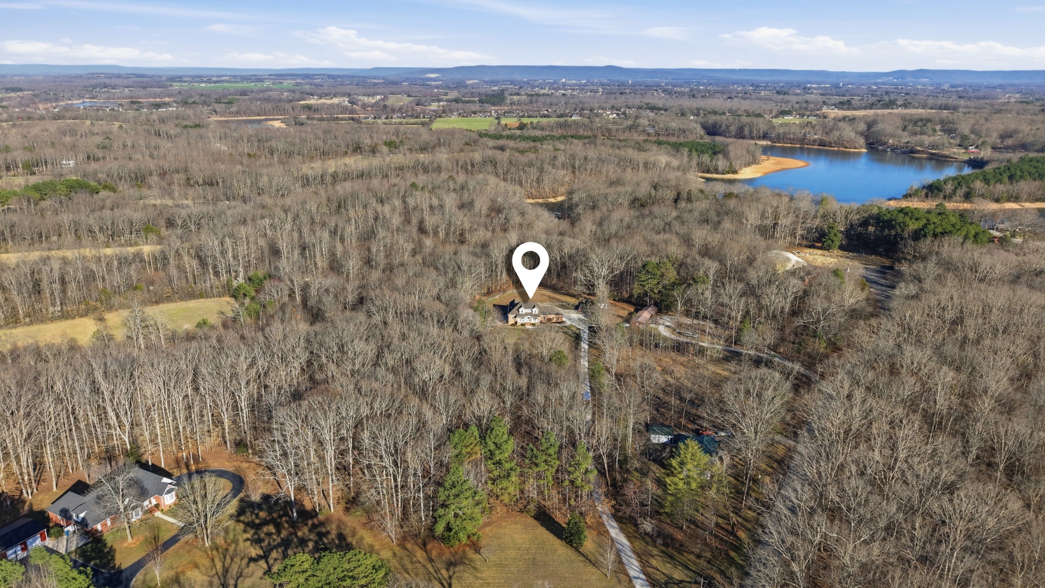 135 Vols Lane Estill Springs, TN 37330 - Photo 50 of 56 a view of city and mountain