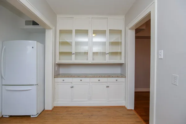 $2,100 | 1632 Bonnie Brae Street, Unit A, Houston, TX 77006