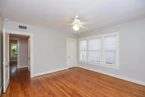 $2,100 | 1632 Bonnie Brae Street, Unit A, Houston, TX 77006