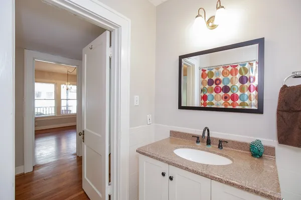 $2,100 | 1632 Bonnie Brae Street, Unit A, Houston, TX 77006