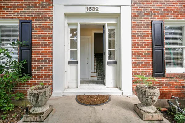 $2,100 | 1632 Bonnie Brae Street, Unit A, Houston, TX 77006