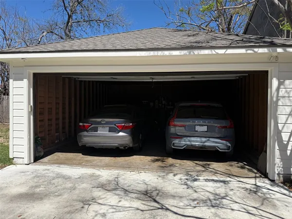 $2,100 | 1632 Bonnie Brae Street, Unit A, Houston, TX 77006