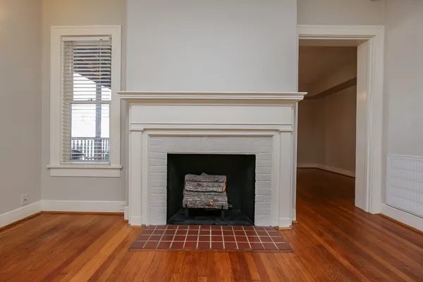 $2,100 | 1632 Bonnie Brae Street, Unit A, Houston, TX 77006