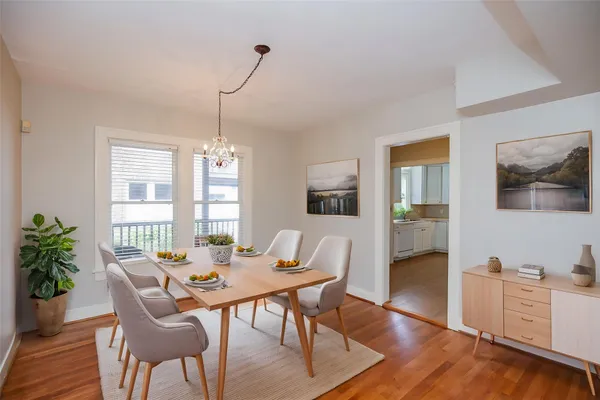 $2,100 | 1632 Bonnie Brae Street, Unit A, Houston, TX 77006