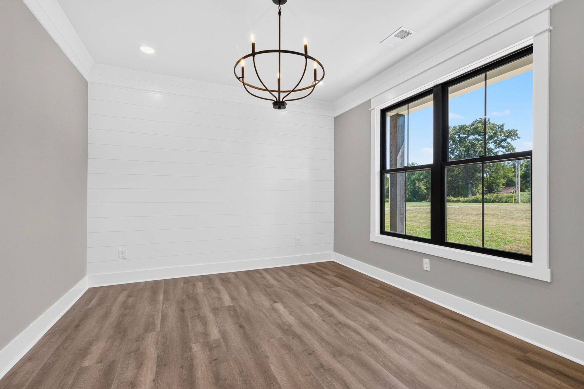 933 Ovoca Lake Road Tullahoma, TN 37388 - Photo 7 of 58 Gallery Image 7