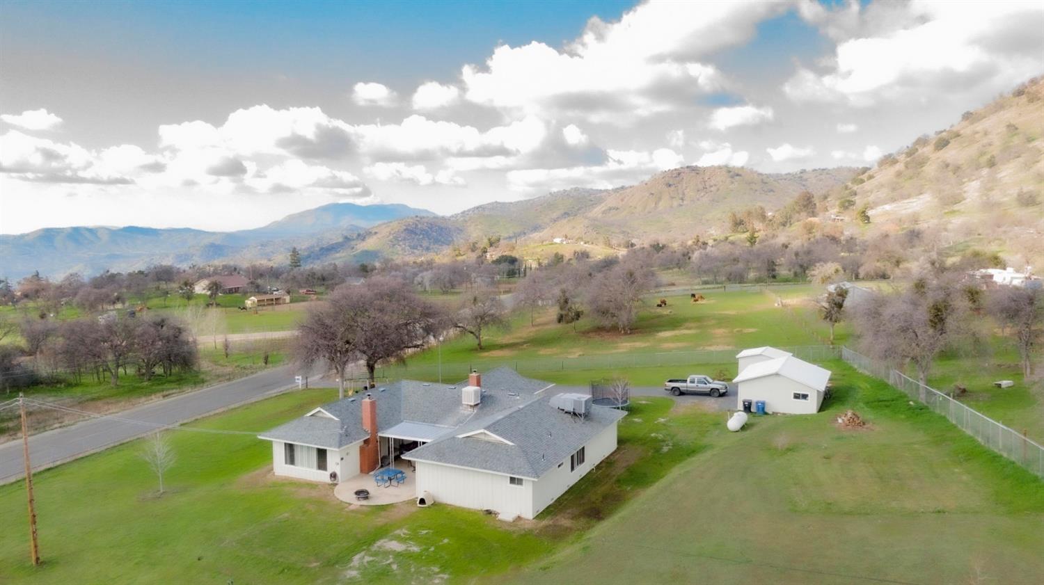45694 Longview Road Squaw Valley, CA 93675 - Photo 36 of 53 Gallery Image 36