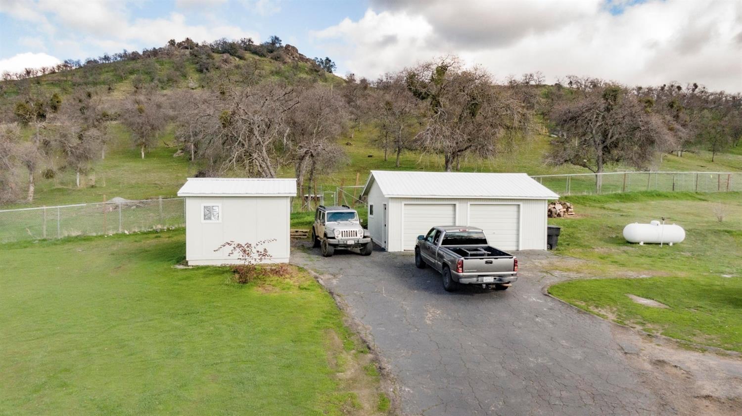 45694 Longview Road Squaw Valley, CA 93675 - Photo 37 of 53 Gallery Image 37