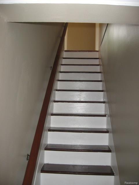 8552 Silver Lake Road Linden, MI 48451 - Photo 32 of 45 123.jpg