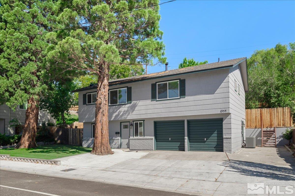 1355 Kings Row Reno, NV 89503 - Photo 4 of 40 Photo 4