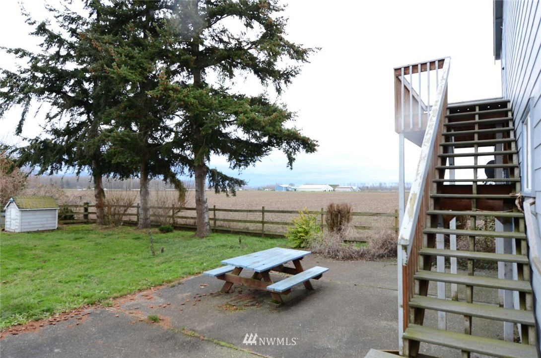 16320 Calhoun Road Mount Vernon, WA 98273 - Photo 17 of 25