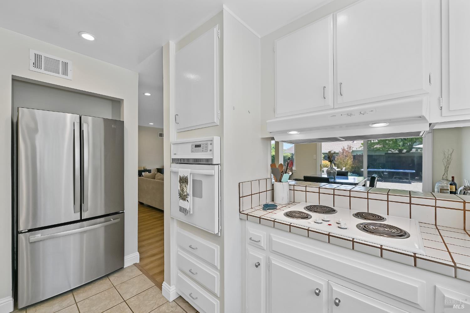 38 San Ramon Way Novato, CA 94945 - Photo 16 of 30