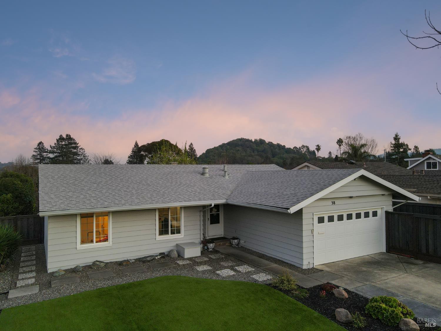 38 San Ramon Way Novato, CA 94945 - Photo 27 of 30