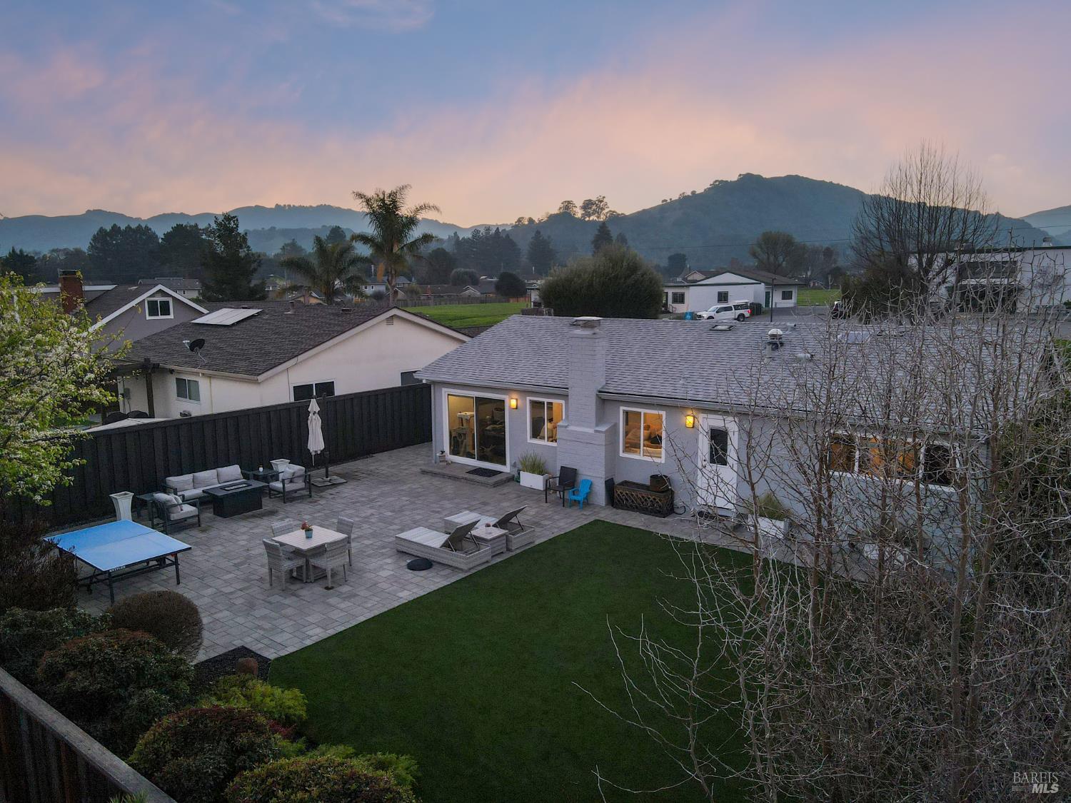 38 San Ramon Way Novato, CA 94945 - Photo 3 of 30