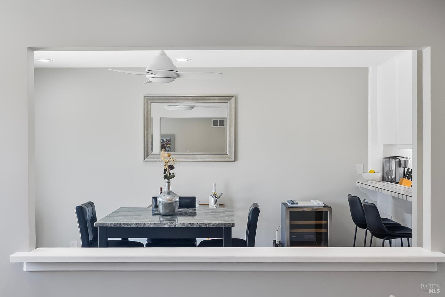 38 San Ramon Way Novato, CA 94945 - Photo 9 of 30