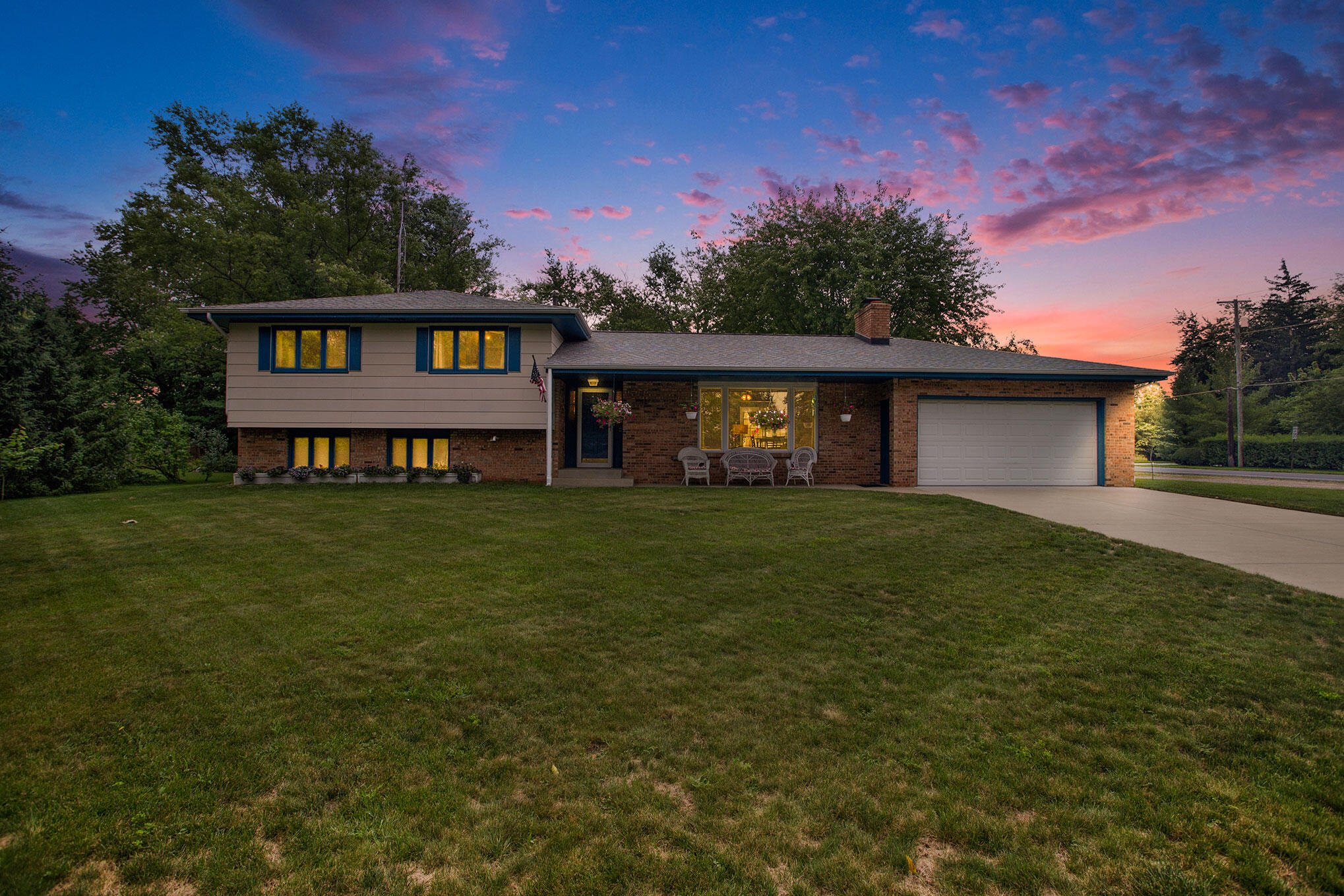 12891 Flynn Road Sawyer, MI 49125 - Photo 1 of 39 Twilight front of house