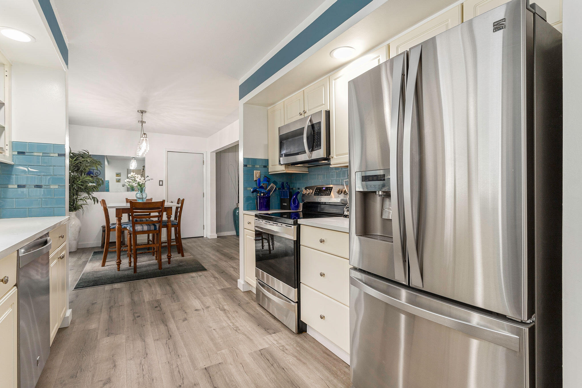 12891 Flynn Road Sawyer, MI 49125 - Photo 18 of 39 Kitchen