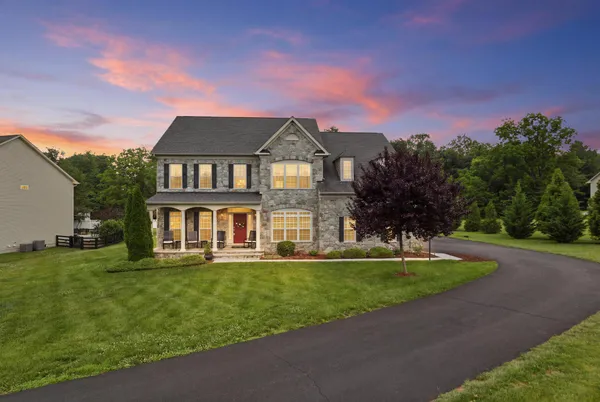 $1,275,000 | 17351 Harmony Vista Drive, Hamilton, VA 20158