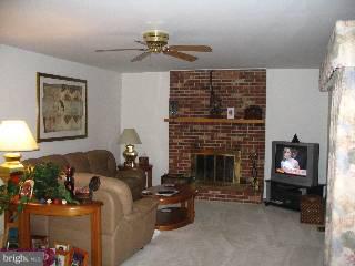 132 Abbey Road Voorhees, NJ 08043 - Photo 3 of 6 Gallery Image 3