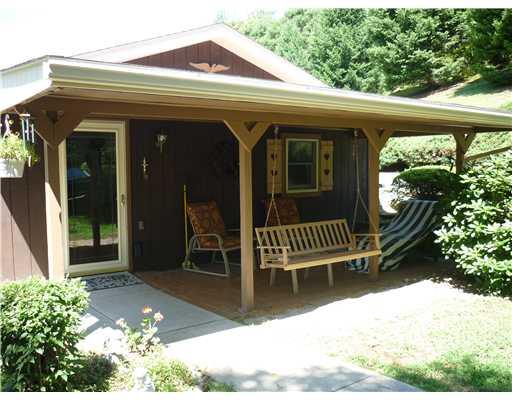 3788 Lutheran Church Road Apollo, PA 15613 - Photo 3 of 12 Patio/Deck.