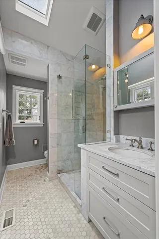 $995,000 | 416 Pine Manor Drive, Wilmette, IL 60091